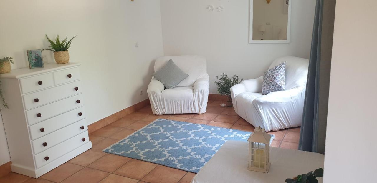 Apartment Vila Mos In Porto Mos Beach Lagos Exterior photo