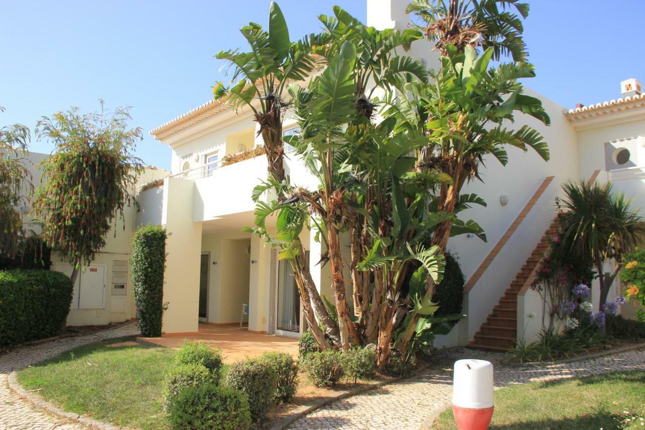 Apartment Vila Mos In Porto Mos Beach Lagos Exterior photo